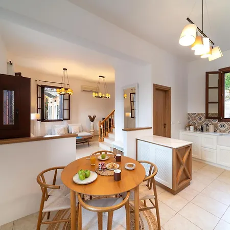 بيت للعطل Merry Del Mare ماغيستي